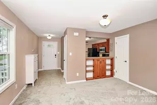 5227 Silabert Ave, Charlotte, NC 28205 - Photo 11