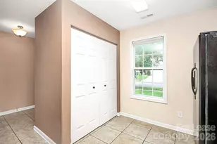 5227 Silabert Ave, Charlotte, NC 28205 - Photo 5