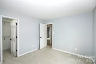 5227 Silabert Ave, Charlotte, NC 28205 - Photo 29
