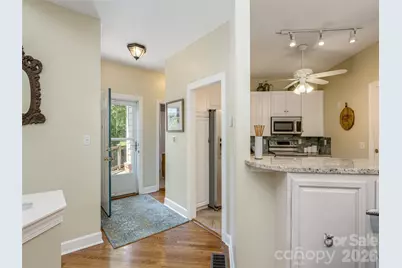 171 Ashefield Court, Hendersonville, NC 28791 - Photo 3