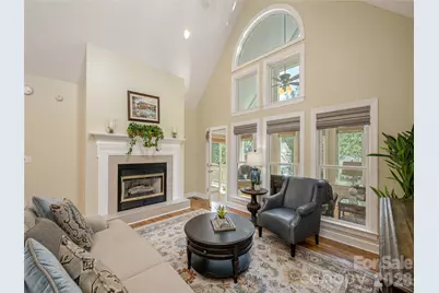 171 Ashefield Court, Hendersonville, NC 28791 - Photo 7