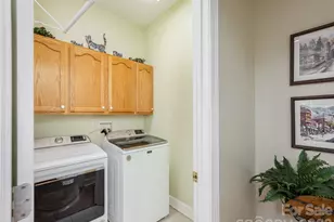 171 Ashefield Ct, Hendersonville, NC 28791 - Photo 23