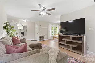 5439 Autumn End Cir, Charlotte, NC 28212 - Photo 9