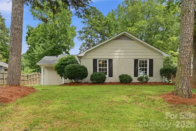 5439 Autumn End Circle, Charlotte, NC 28212 - Photo 1