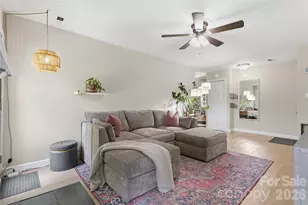 5439 Autumn End Cir, Charlotte, NC 28212 - Photo 7