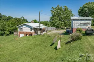 415 Weaverville Rd, Asheville, NC 28804 - Photo 37