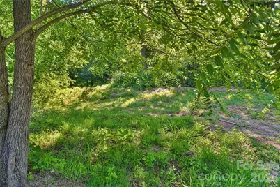 415 Weaverville Road, Asheville, NC 28804 - Photo 15