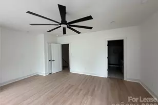 212 Smallwood Street S, Charlotte, NC 28208 - Photo 9