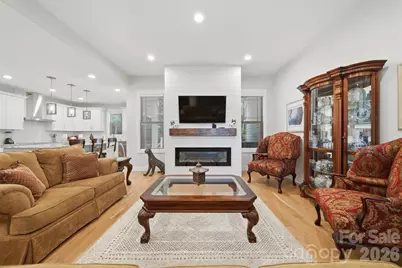 2630 36th Avenue NE, Hickory, NC 28601 - Photo 5