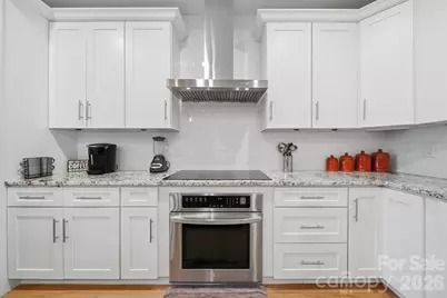 2630 36th Avenue NE, Hickory, NC 28601 - Photo 17