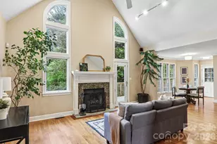 104 Meadow Lake Rd, Asheville, NC 28803 - Photo 9