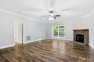 35 Cedar Farm Rd, Asheville, NC 28803 - Photo 9