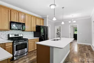 35 Cedar Farm Rd, Asheville, NC 28803 - Photo 11
