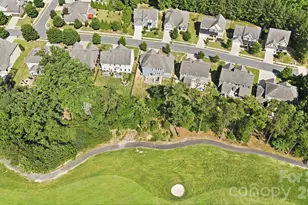 10420 Daufuskie Dr, Charlotte, NC 28278 - Photo 43