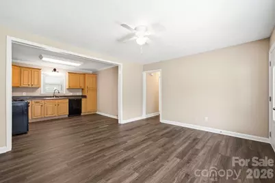 211 Valleydale Drive, Gastonia, NC 28056 - Photo 9