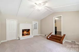 211 Valleydale Dr, Gastonia, NC 28056 - Photo 7