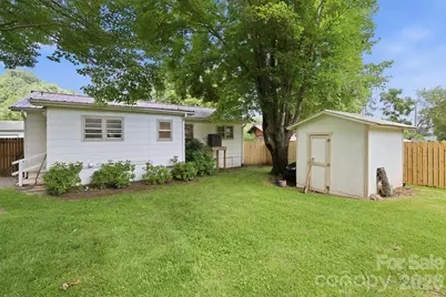 31 Edwards Street, Waynesville, NC 28786 - Photo 25