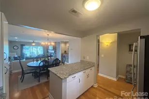 9817 Emerald Point Dr, Charlotte, NC 28278 - Photo 5