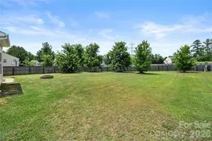 3017 Rhododendron Pl, Clover, SC 29710 - Photo 45