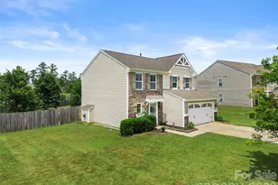 3017 Rhododendron Pl, Clover, SC 29710 - Photo 3