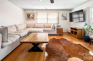 233 Church Rd, Fairview, NC 28730 - Photo 5