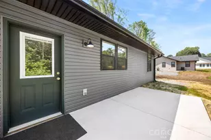 1003 College Blvd, Dallas, NC 28034 - Photo 25