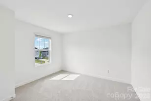 1445 Wildflower St, Newton, NC 28658 - Photo 17