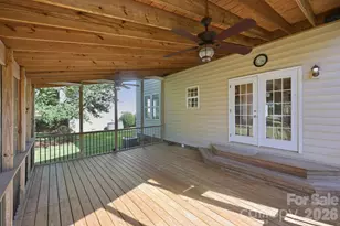 9004 Scottsboro Dr, Huntersville, NC 28078 - Photo 3