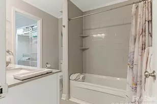 212 W 10th St, Charlotte, NC 28202 - Photo 21