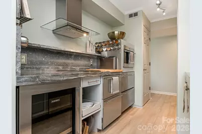 212 W 10th Street #3, Charlotte, NC 28202 - Photo 7