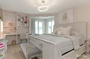 212 W 10th St, Charlotte, NC 28202 - Photo 17