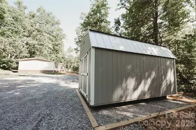 17 Hickory Acres Road, Hendersonville, NC 28792 - Photo 41