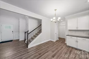 3911 Fairlady Ln, Fort Mill, SC 29707 - Photo 5