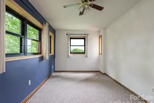 243 Pioneer Ridge Rd, Canton, NC 28716 - Photo 29