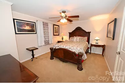 3021 Cedar Crest Drive, Lenoir, NC 28645 - Photo 19