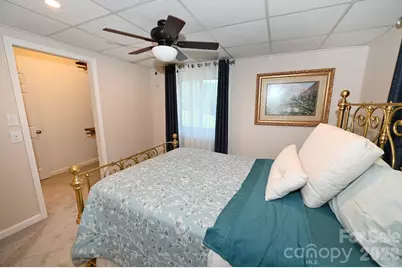 3021 Cedar Crest Drive, Lenoir, NC 28645 - Photo 29