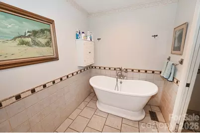 3021 Cedar Crest Drive, Lenoir, NC 28645 - Photo 15