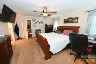 3021 Cedar Crest Dr, Lenoir, NC 28645 - Photo 17
