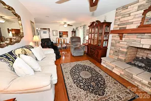 3021 Cedar Crest Dr, Lenoir, NC 28645 - Photo 9