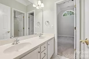 3529 Mountain Cove Dr, Charlotte, NC 28216 - Photo 29