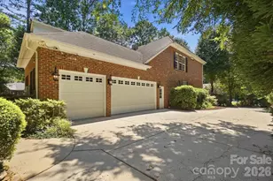 3529 Mountain Cove Dr, Charlotte, NC 28216 - Photo 47