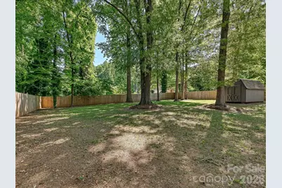 5623 Ruth Drive, Charlotte, NC 28215 - Photo 25