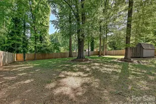 5623 Ruth Dr, Charlotte, NC 28215 - Photo 25