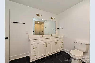 5623 Ruth Drive, Charlotte, NC 28215 - Photo 17