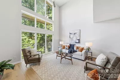 3825 Picasso Court, Charlotte, NC 28205 - Photo 9