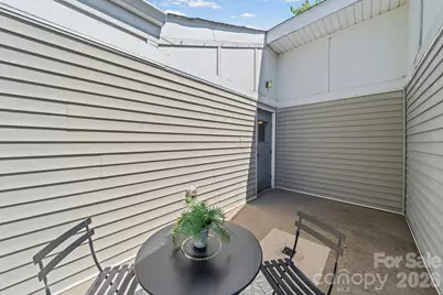 3825 Picasso Court, Charlotte, NC 28205 - Photo 35