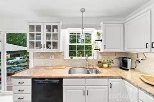 2815 Burnt Mill Rd, Charlotte, NC 28210 - Photo 13