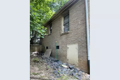 4025 Plato Circle, Charlotte, NC 28208 - Photo 5