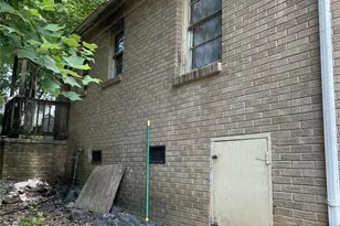 4025 Plato Cir, Charlotte, NC 28208 - Photo 5