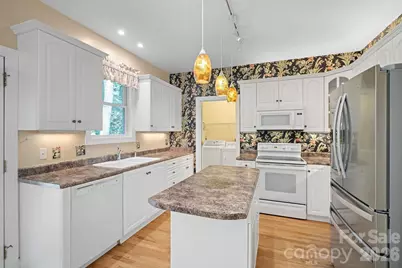 36 Poplar Creek Drive, Asheville, NC 28805 - Photo 9
